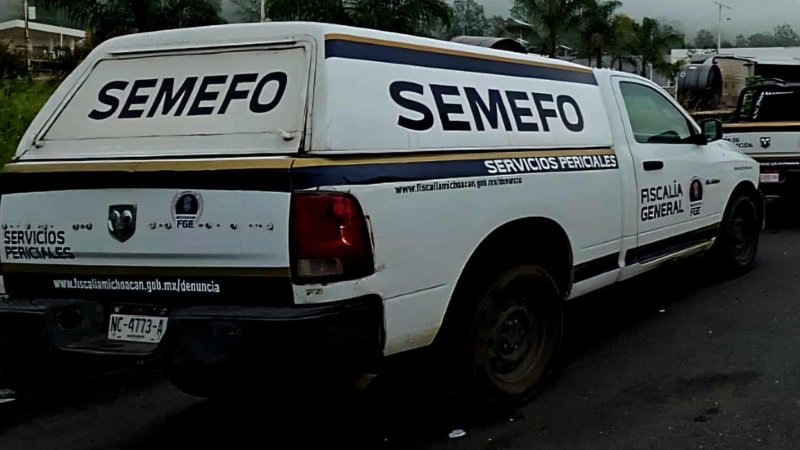 Hallan cadáv3r tortur4do a un costado de la carretera Uruapan – Lombardía