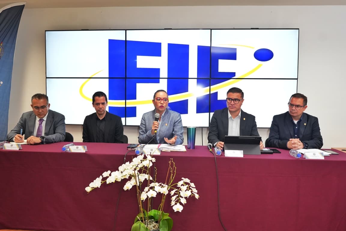 Tras 20 años de espera, se avanza en los Concursos de Oposición Interno definitivos de la UMSNH; Yarabí Ávila se reúne con docentes 