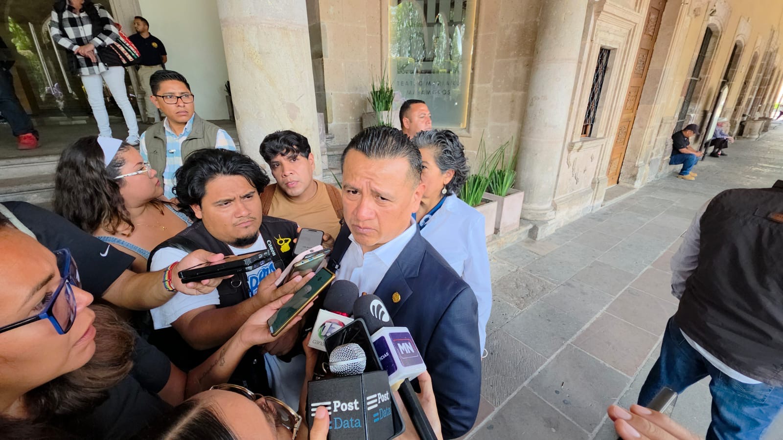 Expl0sivo arrojado en el INM iba dirigido contra persona sudamericana: FGE