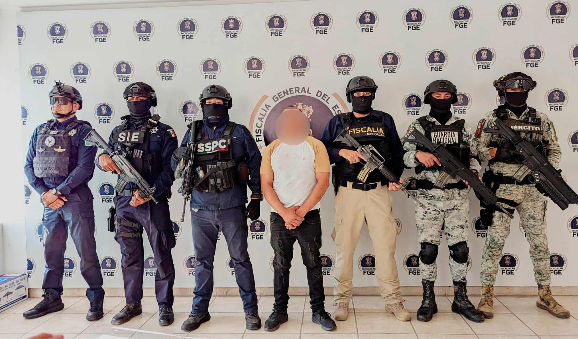 Detienen a peligroso criminal apodado "El Silencio" y/o "El Manotas"