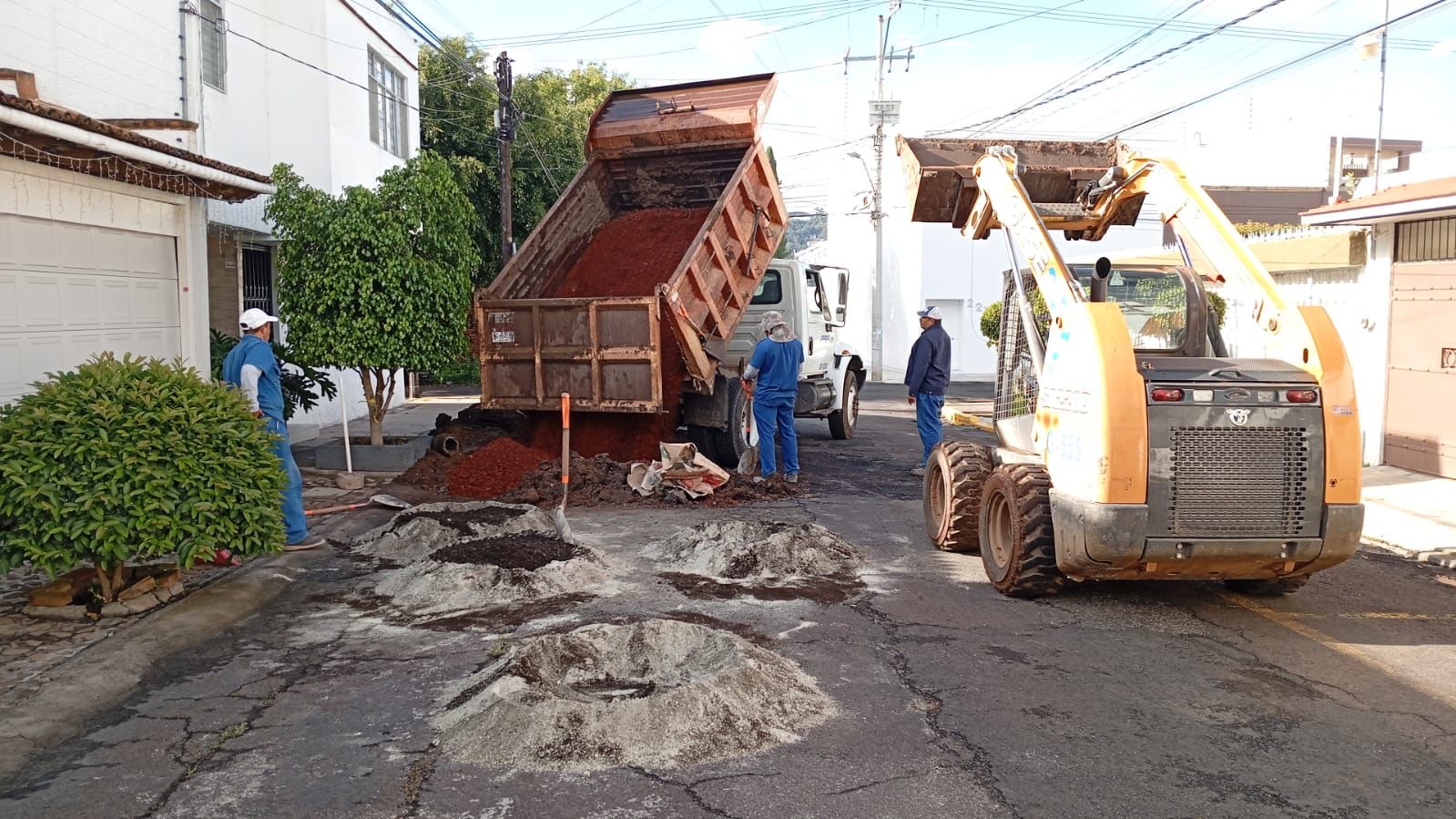 Ooapas realizó trabajos de reparación en la red de alcantarillado en la colonia Chapultepec Sur 