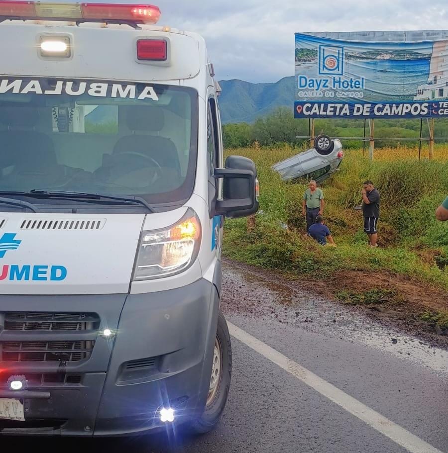 Dos accid3ntes en la Autopista Siglo XXI dejan varios lesion4dos y daños materiales
