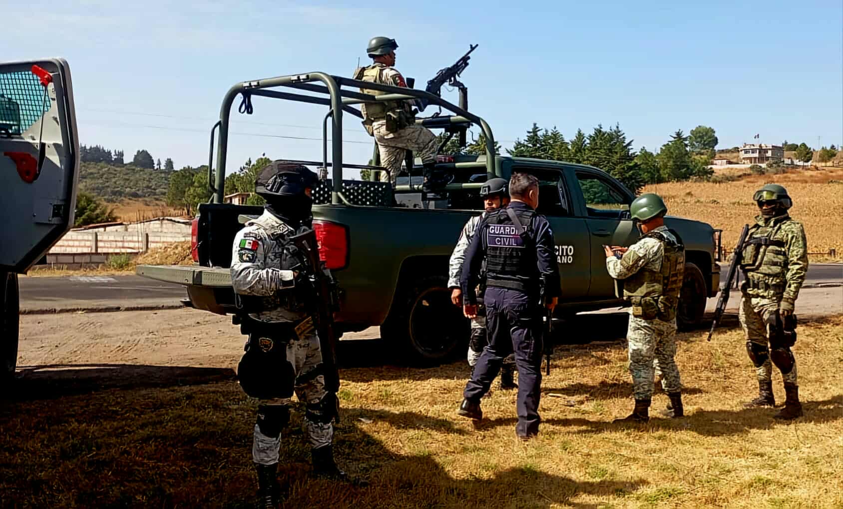 Dos Guardias Nacionales h3ridos por estallido de mina improvisada, en los límites con Jalisco