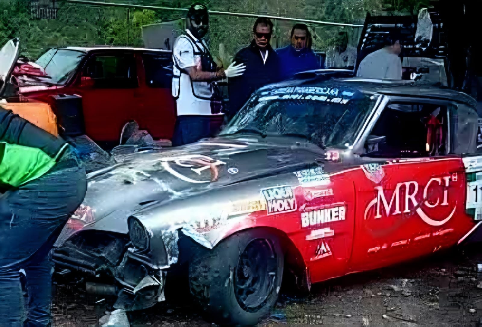 Auto participante en la Carrera Panamericana 2025 se accidenta en la Mil Cumbres 
