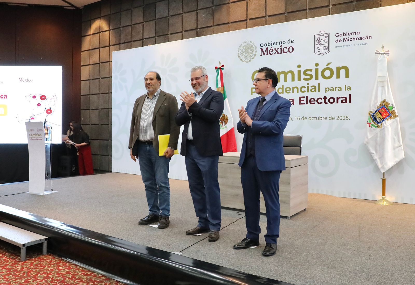 Necesarias las propuestas ciudadanas para reforma electoral de fondo: Bedolla