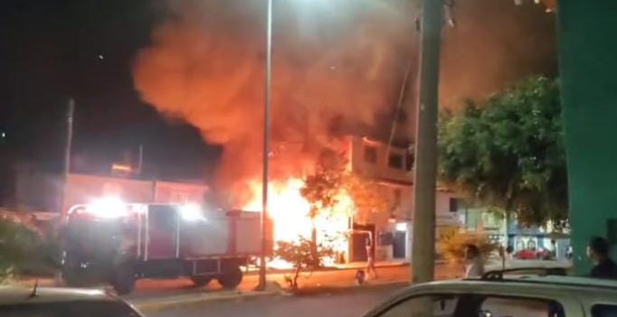 Se registra incendio de domicilio en la colonia Tierra y Libertad, Morelia 