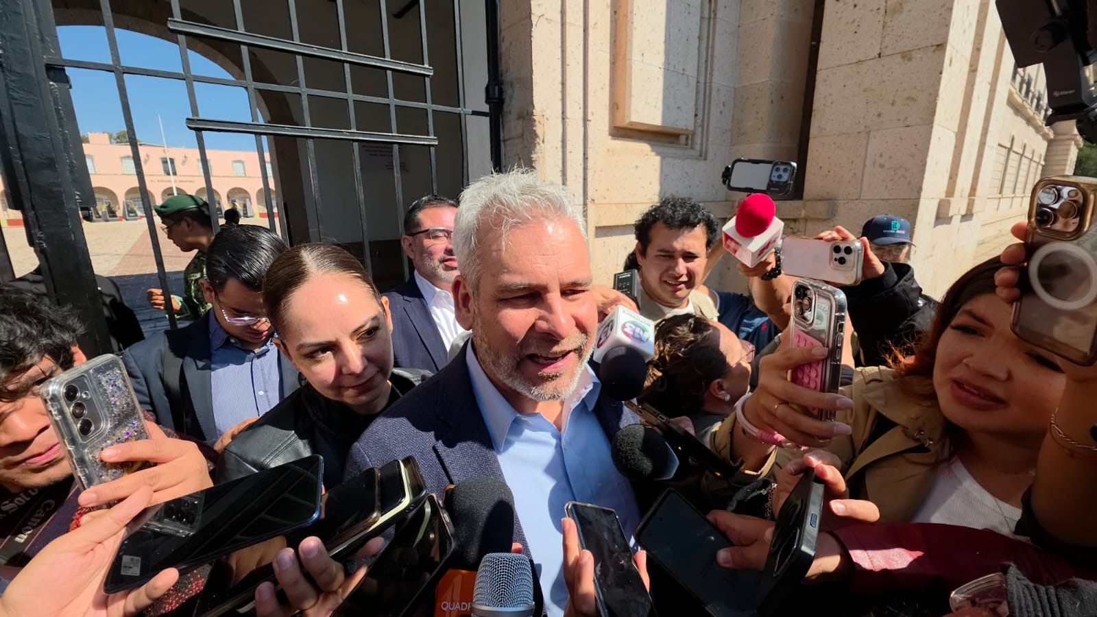 Descarta Gobernador renuncia del secretario Juan Carlos Oseguera; cuenta con respaldo de la Federación