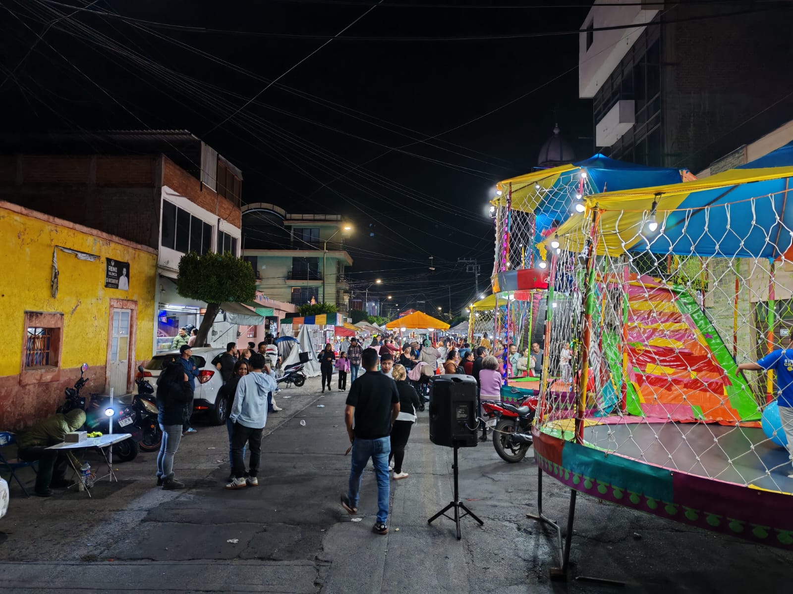 Estallido de cohetón causa susto en la colonia Ventura Puente; moviliza a policías y bomberos 