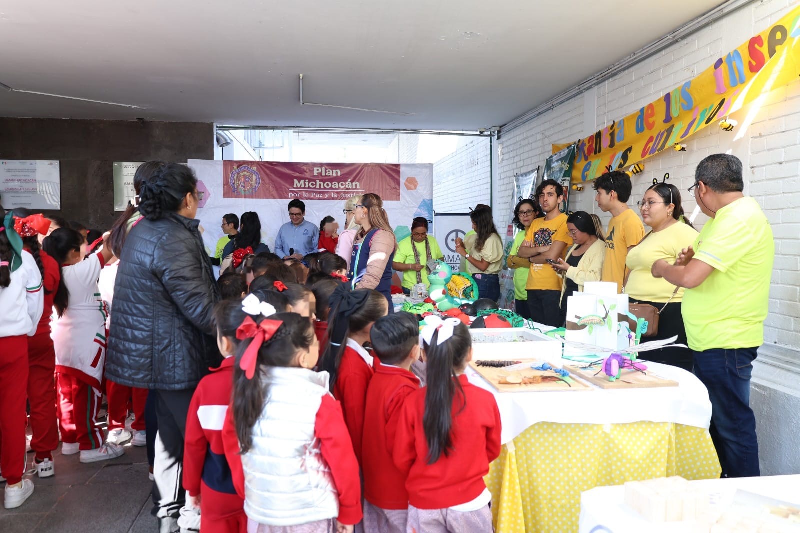 UMSNH llega a todos los rincones con la extensión del Tianguis de la Ciencia; visita AMANC
