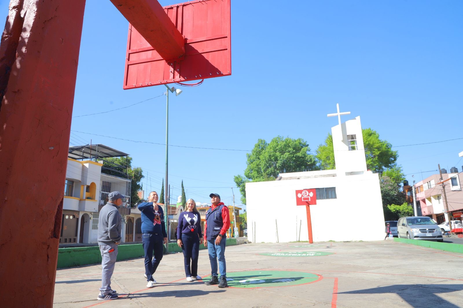 Barragán rescata una canchita más en Morelia; ahora en Infonavit Camelinas